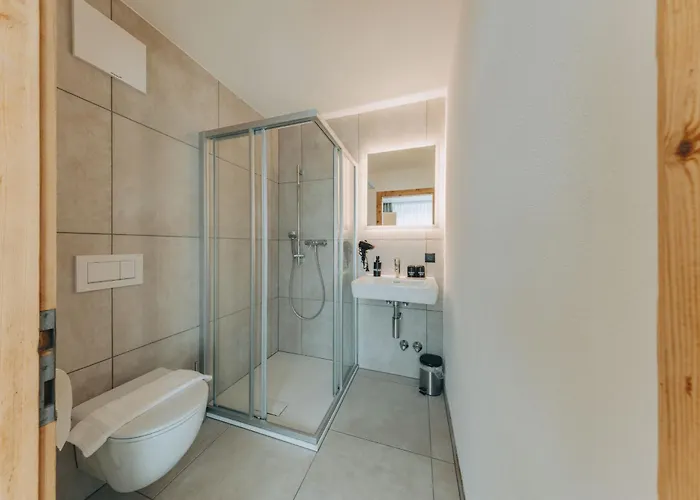 Fairrooms - Self-check-in Motel Raggal